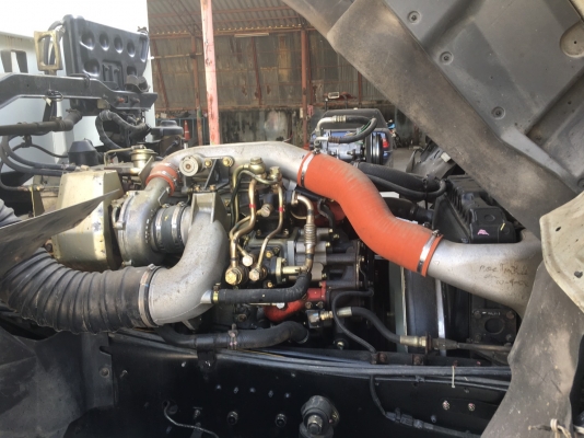 ขาย HINO 320แรงม้า ปี48 รถใช้น้อย สภาพดี สนใจติดต่อ 081-9426747