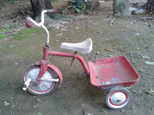 ขายสามล้อเด็ก (2) ขายสามล้อเด็ก (2)
