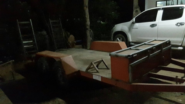 ขายหางลาก สาลี่ ใหญ่ใส่รถเกี่ยวKUBOTA 105 95 70ได้สภาพดี ลากใช้งานได้เลย