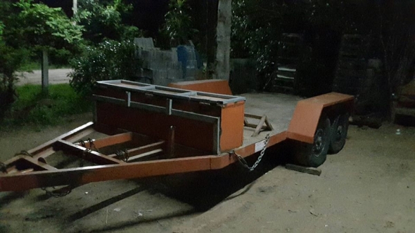 ขายหางลาก สาลี่ ใหญ่ใส่รถเกี่ยวKUBOTA 105 95 70ได้สภาพดี ลากใช้งานได้เลย