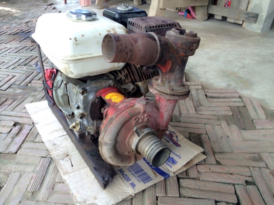 ขายเครื่องสูบน้ำ Honda 5.5แรงพร้อมปั๊มน้ำ 4900 ลดได้