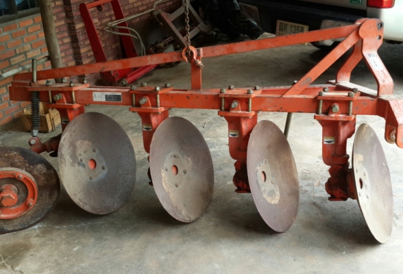 ตราช้าง 4x22นิ้วสวยๆครับ