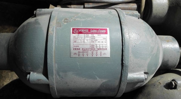 มอเตอร์ขัด VENZ 2 HP 380V ของสภาพใหม่สดเดิมทุกตัวถอดจากไลน์ผลิตมาเทสก่อนได้!!