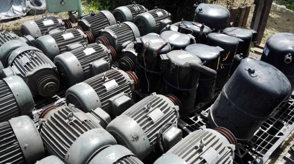 ** เหลือ 1 ลูก ** มอเตอร์ Teco ขนาด 7.5 HP 1450 RPM 380V. ถอดจากคอมแอร์สภาพใสๆสวยสดเดิมมาเทสก่อนได้!!