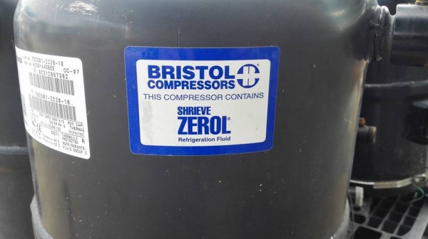 คอมเพรสเซอร์แอร์ BRISTOL USA รุ่น H25G144DBEE ขนาด 119000 BTU 380V.