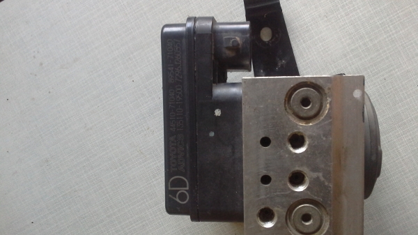 ปั้มABSโตโยต้าวีโก้ถอดสวยรับประกันคับ