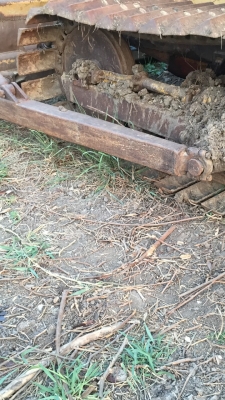 ขายรถแทรกเตอร์ Cat D-4-E เฟรมสวย โลเลอร์และแคร์เคลียล้อนำสวยเต็มทุกลูกเครื่องแน่นสภาพพร้อมใช้งาน