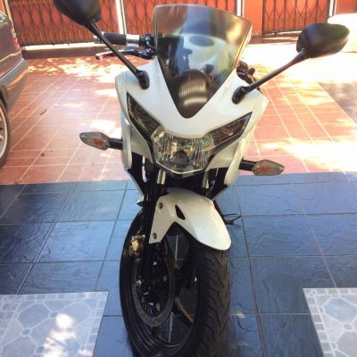 cbr150r สีขาว รถปี2013 38000