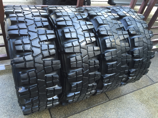 ยางตะขาบ Simex 34 10.5 R16 ดอกเยอะ พร้อมใช้งาน ราคาไม่แพง