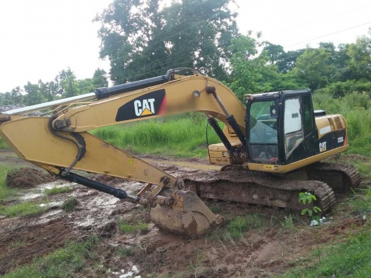 ขาย 1,880,000 CATTERPILLAR   320D ทำงาน 6,900 ชั่วโมง  เครื่องดี   ปั้มดี โช่หนา เอวเเน่น ไฟฟ้าครบ เอกสารอินวอยท์ รถสวยพร้อมใช้ 090-772-3710