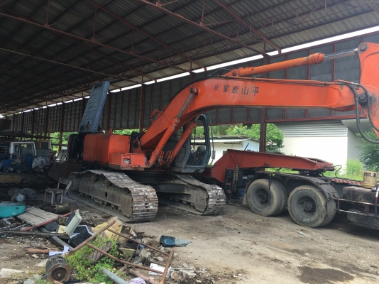 ขายอะใหล่ EX200-3 รถเก่านอกครับ