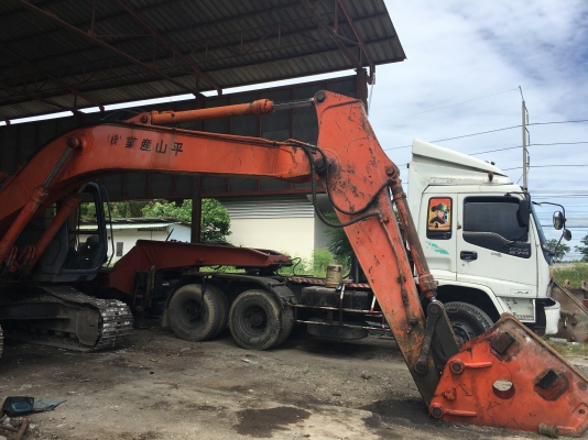 ขายอะใหล่ EX200-3 รถเก่านอกครับ