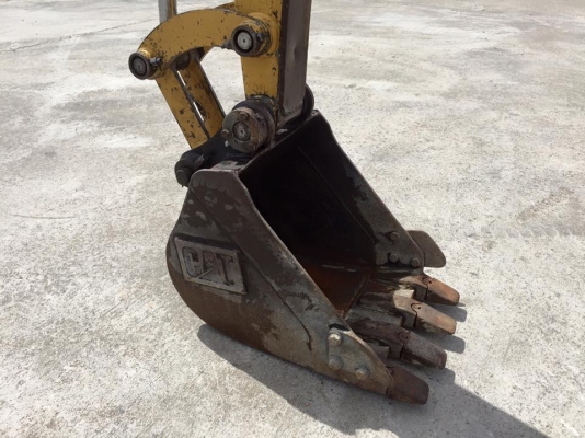 รถขุด CAT 303CR นำเข้า มือสองญี่ปุ่น