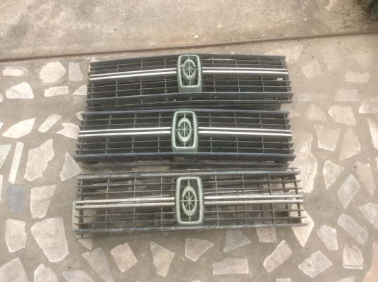 กระจังหน้ารถเก่า