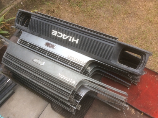 กระจังหน้ารถเก่า