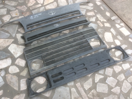 กระจังหน้ารถเก่า