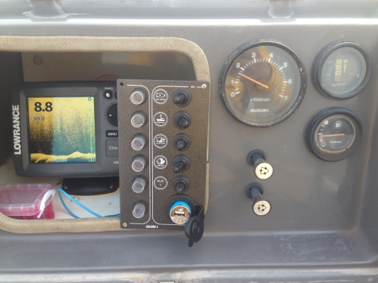 ขายเรือ suzuki 23ฟุต เคบิน+ห้องน้ำ