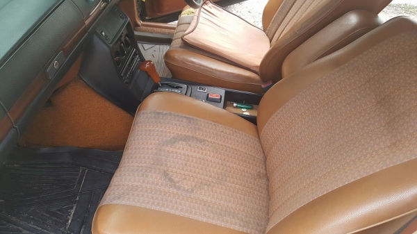 ขาย/แลก เบนซ์ w123 โทร 0910261705