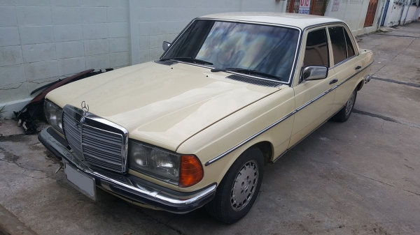 ขาย/แลก เบนซ์ w123 โทร 0910261705