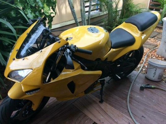 CBR400 ปี 89 รับแลก CBR400 ปี 89 รับแลก