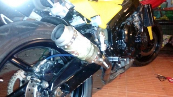 CBR400 ปี 89 รับแลก CBR400 ปี 89 รับแลก