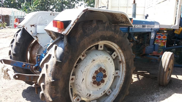 FORD 6610 II T6 2WD ปั้มกลม ยังไม่เคยใช้ในไทย 330,000 FORD 6610 II T6 2WD ปั้มกลม ยังไม่เคยใช้ในไทย 330,000