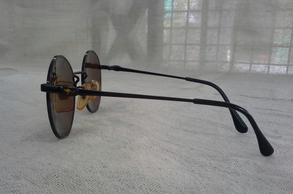 แว่นตาหยดน้ำ จอห์น เลนนอน ราชสีห์ดำ  Original SAFARI made in Australia