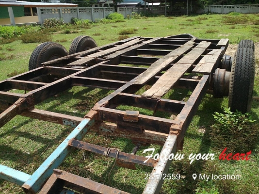 ขายเทเลอร์ลากรถเกี่ยวข้าวใหญ่ขึ้นแม็คโคได้