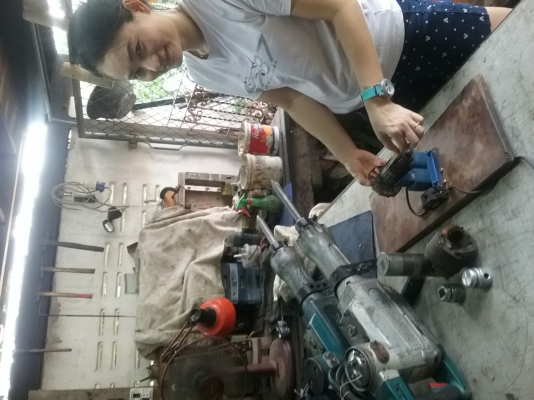 แย็กสกัดปูน