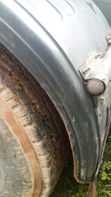 10ล้อหัวลาPROFIA..320แรง2คัน360แรง1คัน...น็อตเพลา10ตัว รถใช้งานอยู่ ยางสวย