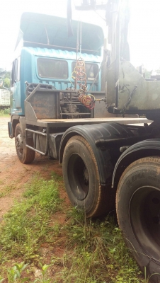 10ล้อหัวลาPROFIA..320แรง2คัน360แรง1คัน...น็อตเพลา10ตัว รถใช้งานอยู่ ยางสวย