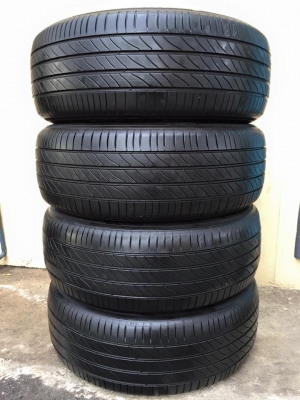 ขายยาง MICHELIN PRIMACY 3ST 215-60-16 ปี15 ดอกแน่นๆ เนื้อนิ่ม ไม่กินข้าง ชุดละ 4,900 บาท