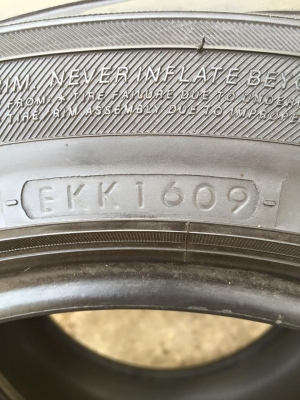 ขายยาง YOKOHAMA S-DRIVE 225-50-16 ปี09 ยางติดล้อยุ่น ถอดเก็บไม่ได้ใช้ ดอกสวยมาก ไม่มีปะ ไม่ร้าว ขอบสวย คู่ละ 1,900 บาท