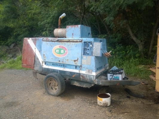 ขายรถเจาะหิน Furukawa 180 พร้อมเครื่องลม Komatsu