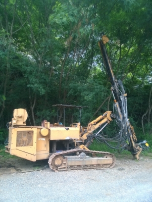 ขายรถเจาะหิน Furukawa 180 พร้อมเครื่องลม Komatsu