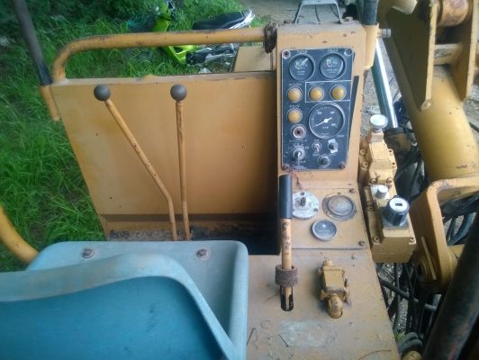 ขายรถเจาะหิน Furukawa 180 พร้อมเครื่องลม Komatsu