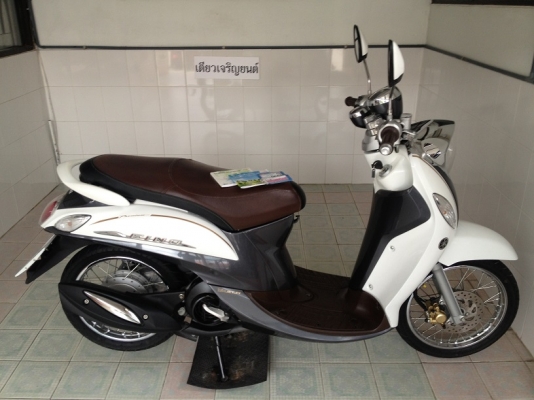 Fino Fi ลายPremium วิ่ง6000 ปลายปี57 (ของแถม 4 รายการ)