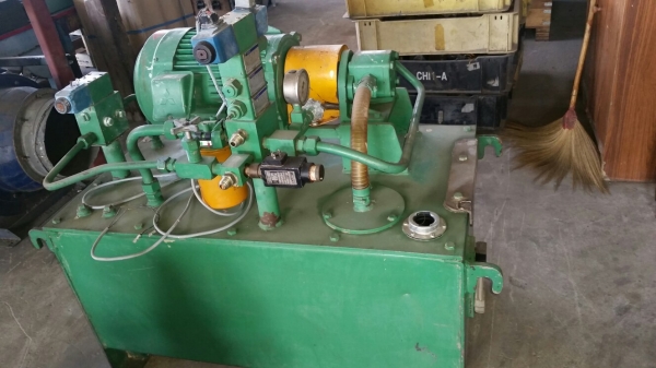 แม่ปั๊มไฮดรอลิค