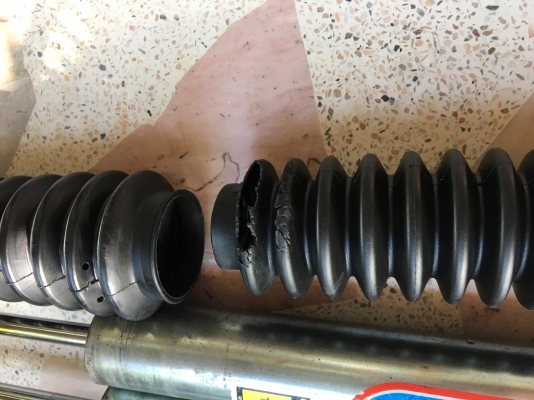 ขายโช้ค West Coast Mono-tube 4ต้น สำหรับวีโก้ตัวสูง ขายโช้ค West Coast Mono-tube 4ต้น สำหรับวีโก้ตัวสูง