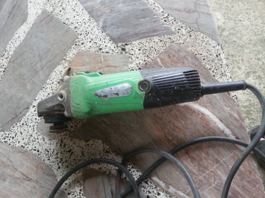 ขายหินเจียร hitachi 4 นิ้ว ราคา 550 บาท รวมส่งให้ เสียงนิ่มๆ เลย