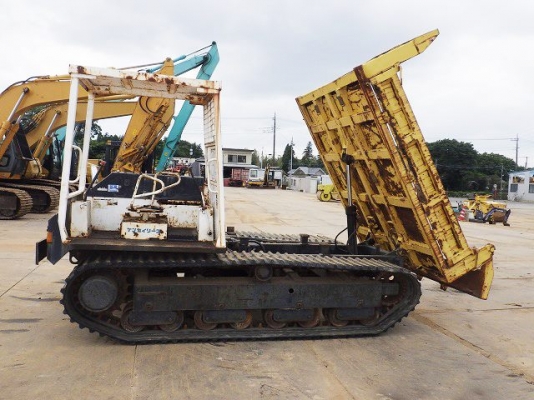 ขายรถบรรทุกอเนกประสงค์ YANMAR C50R กระบะดั้ม สภาพสวยพร้อมใช้ ถึงไทยเร็วๆนี้