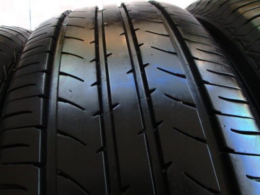 ขายยาง TOYO NANOENERGY3 215-60-16 ปี14 สวยจัด 1ชุด