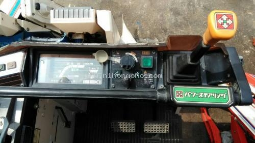 New รถเกี่ยวข้าวนั่งขับ ISEKI  HL255G-AWD  รหัสสินค้า : 80904344  Tel.086-8150487  Line ID: nihonmono