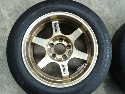 ขอบ16นิ้ว5รู114 พร้อมยาง สวยๆ 4 ล้อ ราคา 7900 บาท