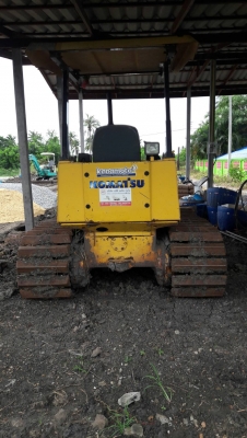 ขาย แทรคเตอร์ KOMATSU D20P-7E สภาพดี เครื่องดี  โซ่ดี  พร้อมใช้ เอกสารครบ สนใจโทร 089-3818694 ดวงนภา