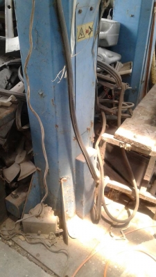 ลิฟท์ยกรถซื้อมาไม่ได้ใช้3ตันครึ่ง ลิฟท์ยกรถซื้อมาไม่ได้ใช้3ตันครึ่ง