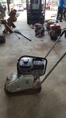 เครื่องตบดิน 4.5 แรง เครื่องตบดิน 4.5 แรง