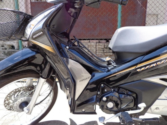 ขายถูก HONDA WAVE 125i สีดำ รถใหม่มาก เครื่องเดิมๆ มีเล่มทะเบียนพร้อม รถจดทะเบียนเดือนมกราคม พ.ศ.2559 รถอยู่แถวห้วยขวางดินแดง ขายถูก HONDA WAVE 125i สีดำ รถใหม่มาก เครื่องเดิมๆ มีเล่มทะเบียนพร้อม รถจดทะเบียนเดือนมกราคม พ.ศ.2559 รถอยู่แถวห้วยขวางดินแดง