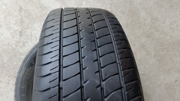 ขายล้อTOYOTA New VIOS(หน้าเงาดำ) ยางปี 15 4 ล้อ