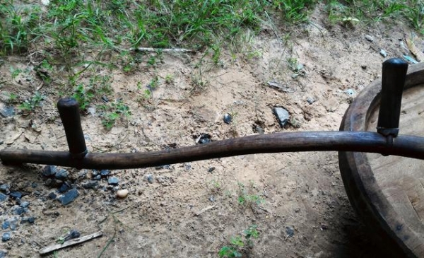 เคียวใหญ่ยักษ์โบราณ ใช้เกี่ยวข้าว เกี่ยวหญ้า เป็นของสะสมมีชิ้นเดียว